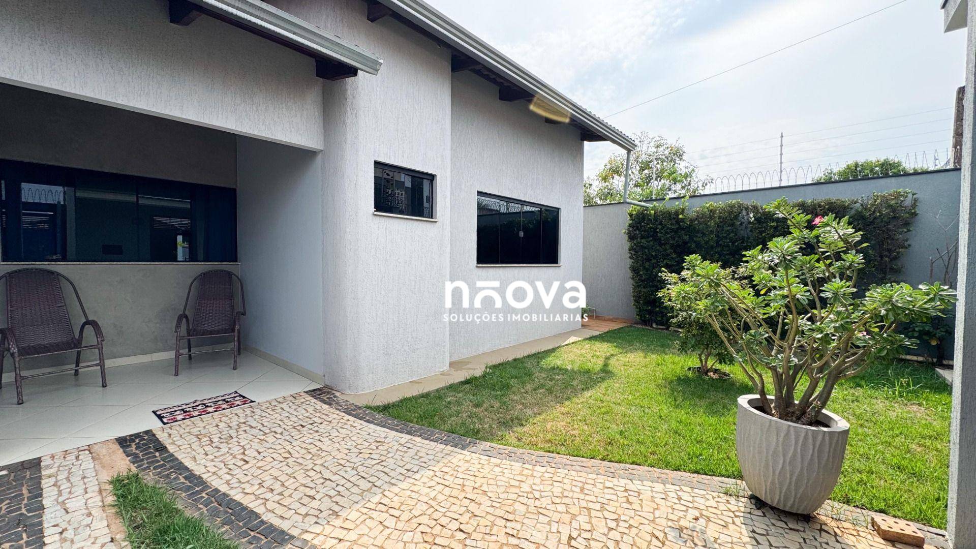 Casa, 3 quartos, 189 m² - Foto 1