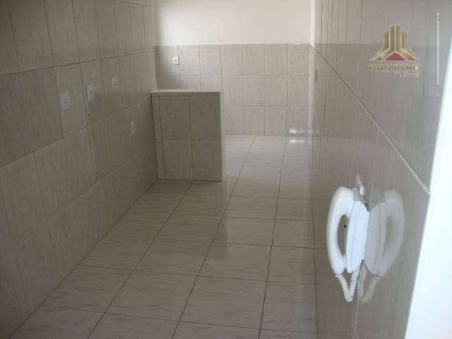 Apartamento à venda com 2 quartos, 60m² - Foto 9