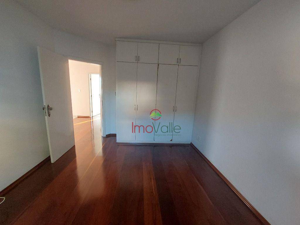 Casa de Condomínio para alugar com 3 quartos, 280m² - Foto 19