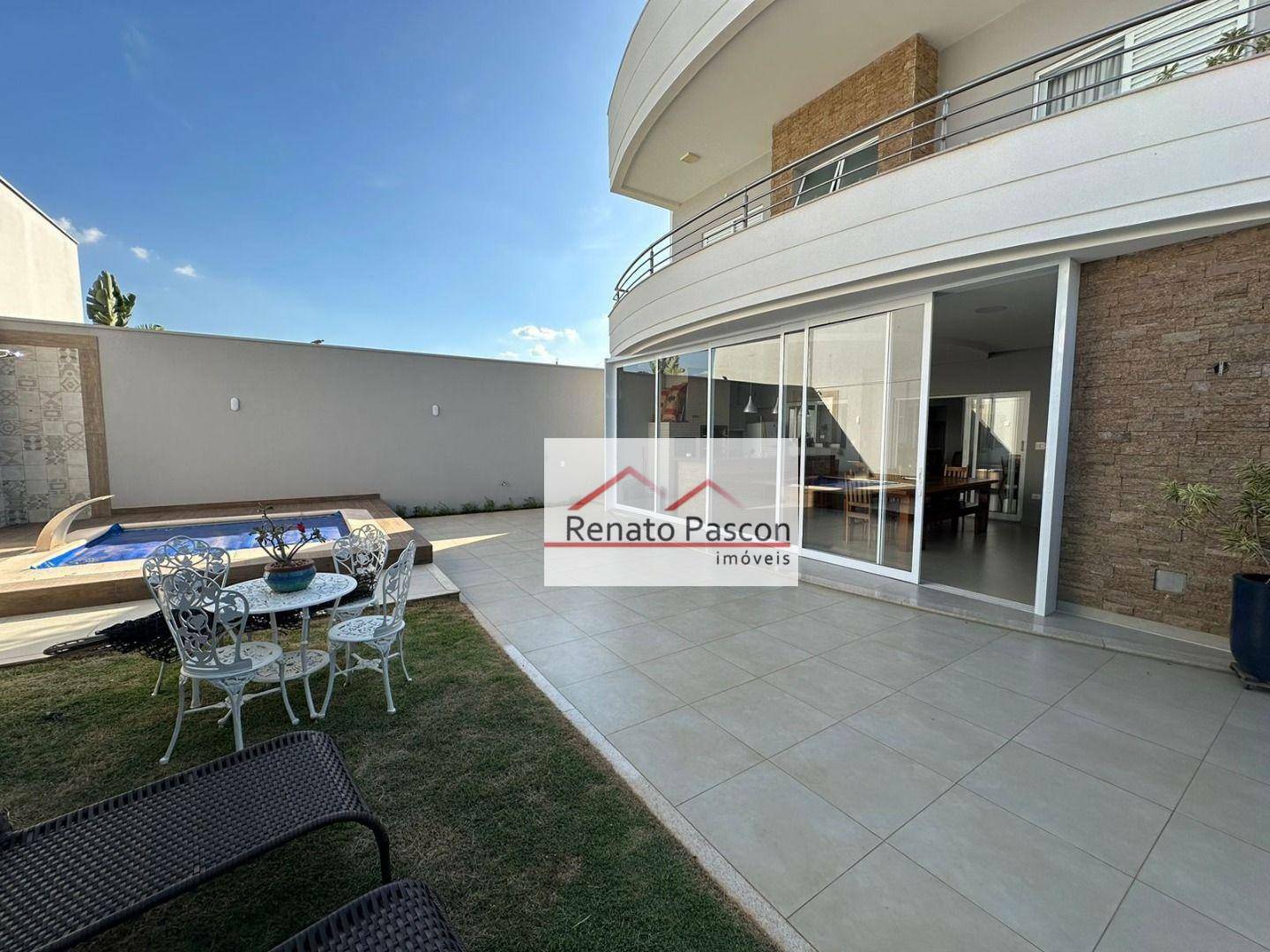 Casa de Condomínio à venda com 3 quartos, 327m² - Foto 2