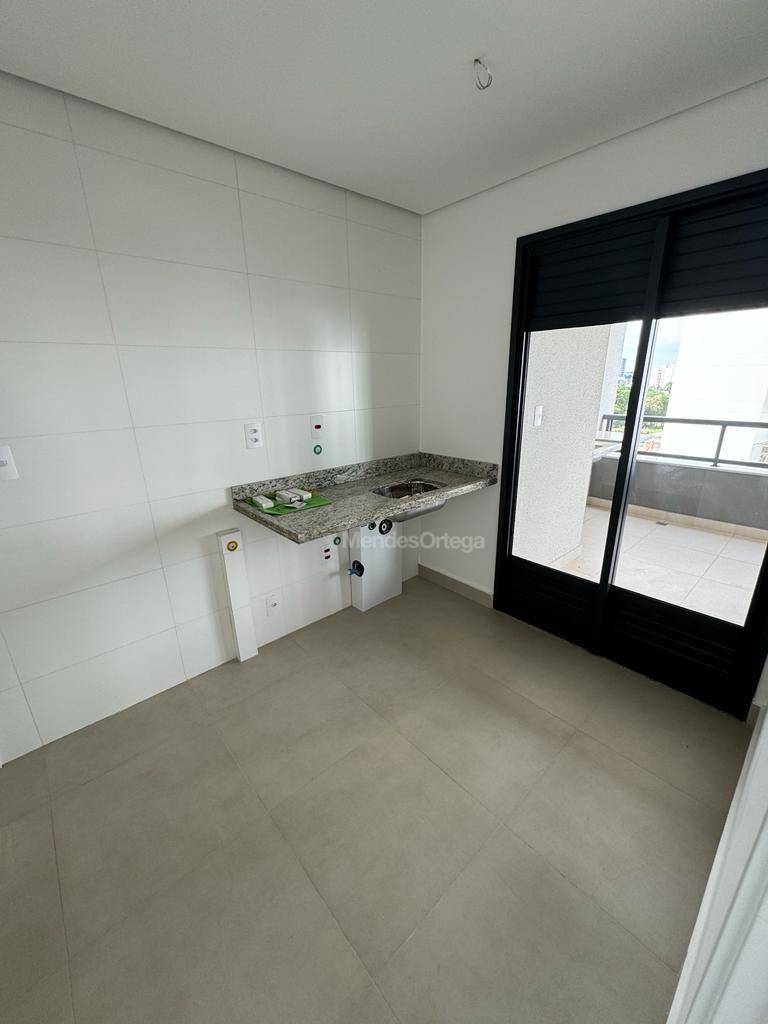 Apartamento à venda com 3 quartos, 111m² - Foto 12