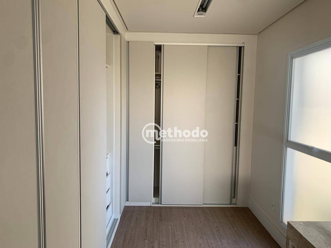 Casa de Condomínio à venda e aluguel com 3 quartos, 388m² - Foto 22
