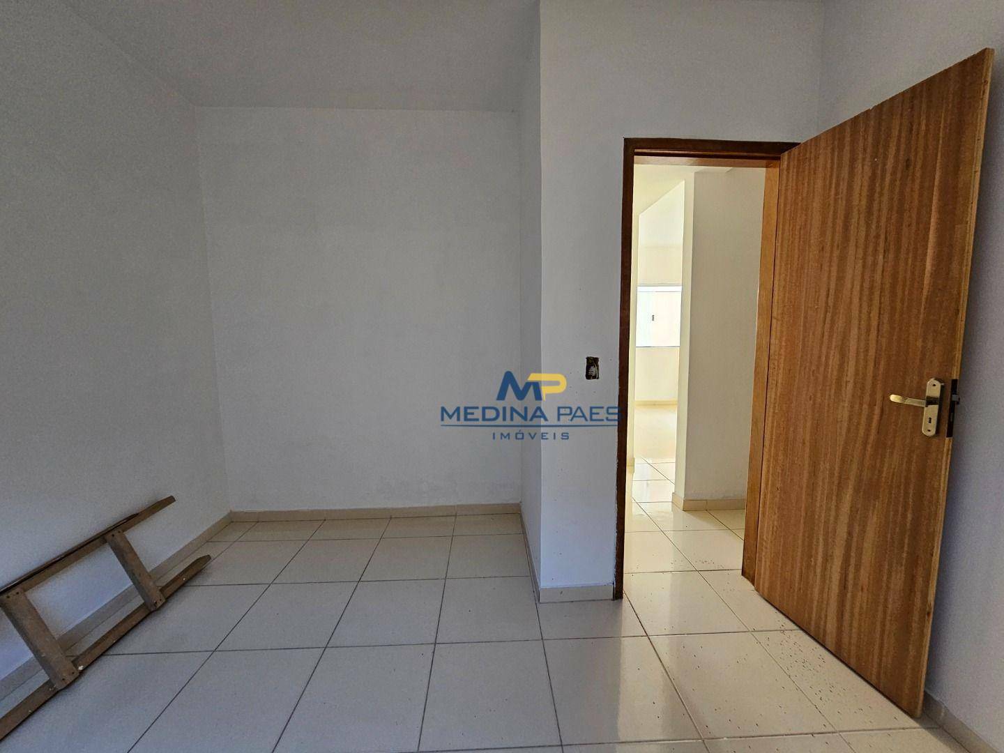 Apartamento à venda com 2 quartos, 67m² - Foto 13