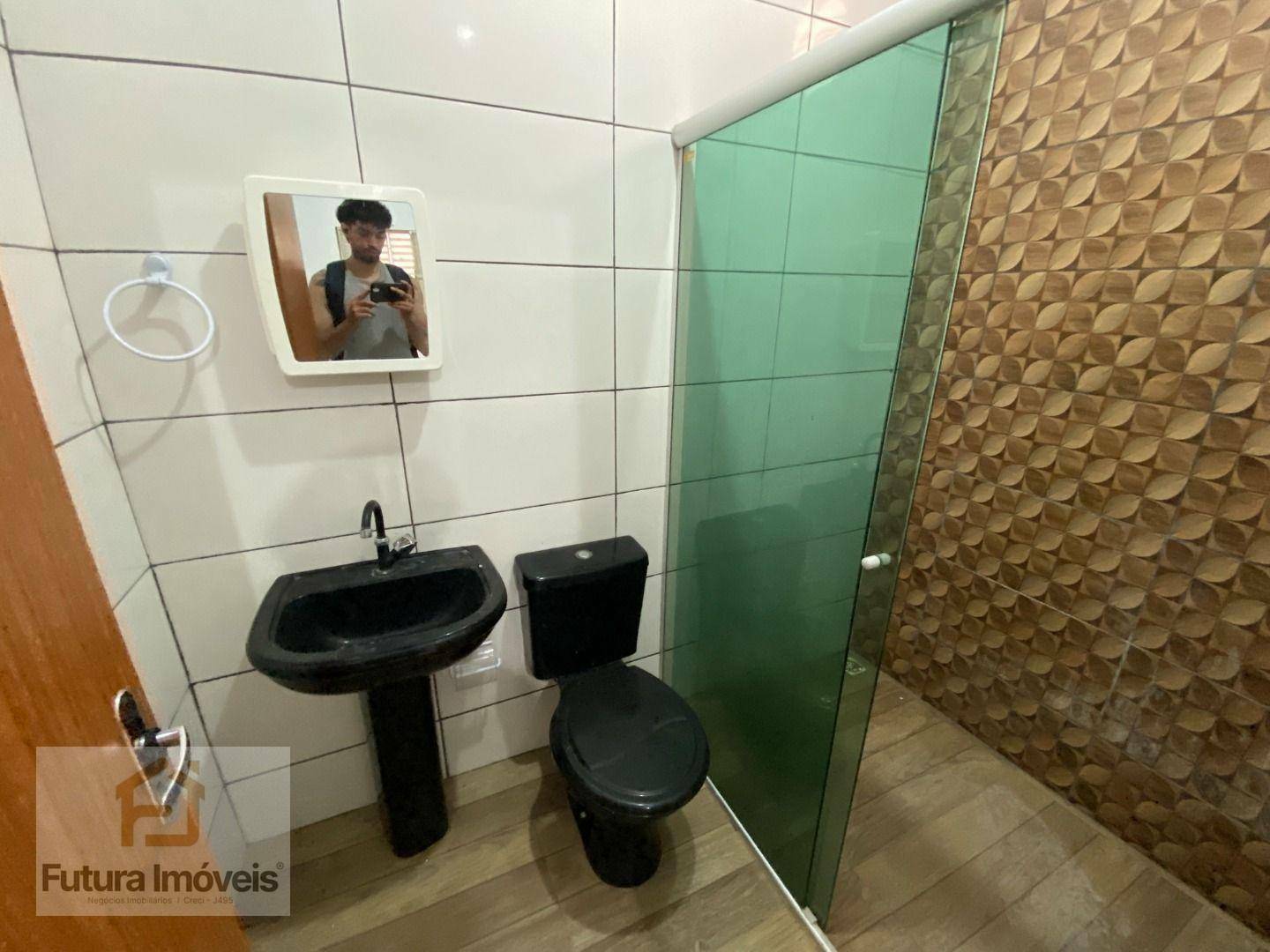 Casa para alugar com 2 quartos, 65m² - Foto 14