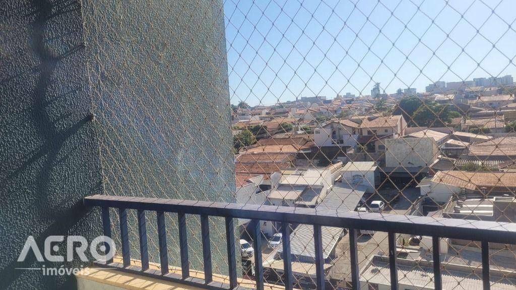 Apartamento à venda com 3 quartos, 105m² - Foto 17