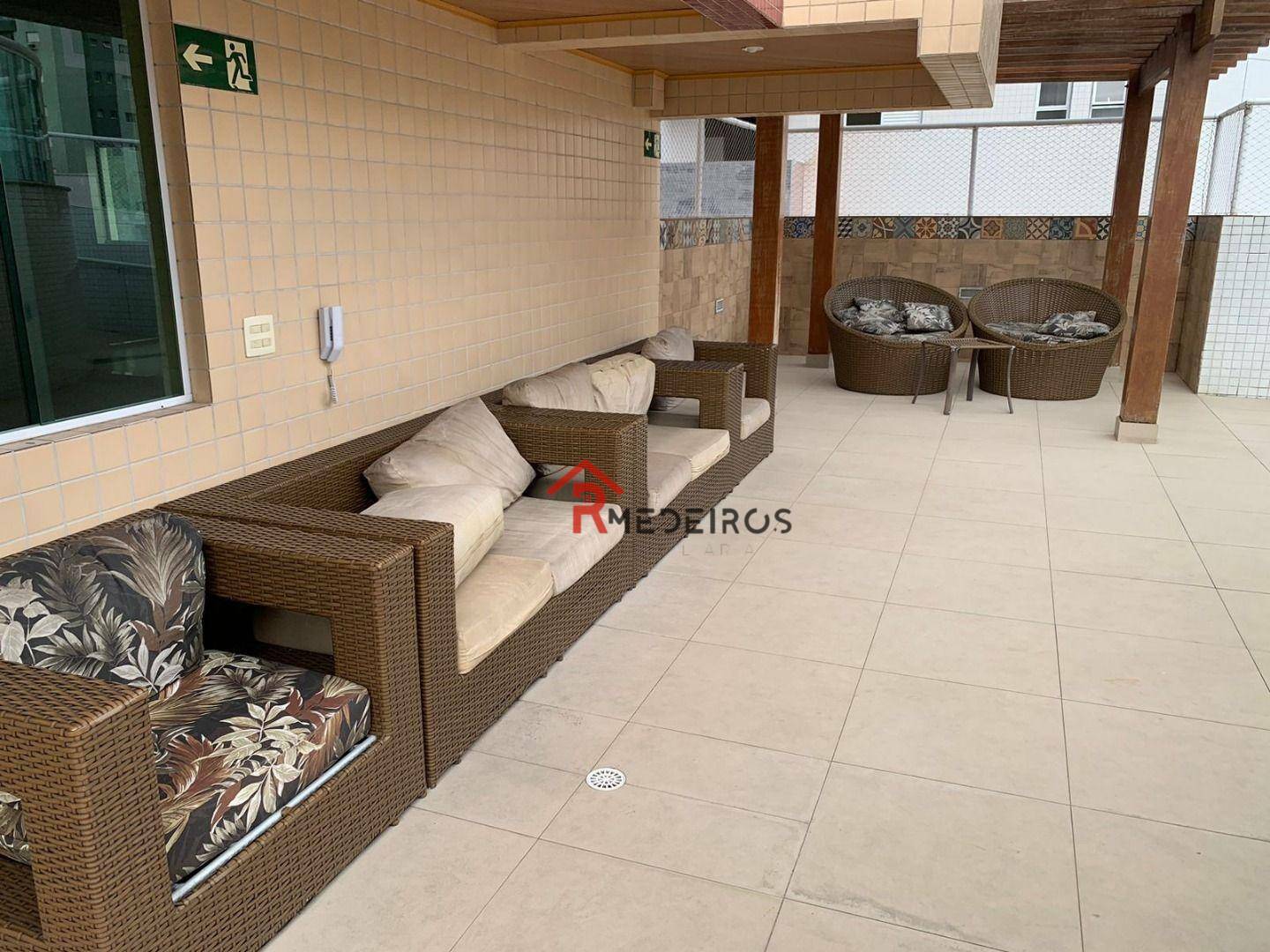 Apartamento à venda com 2 quartos, 62m² - Foto 17