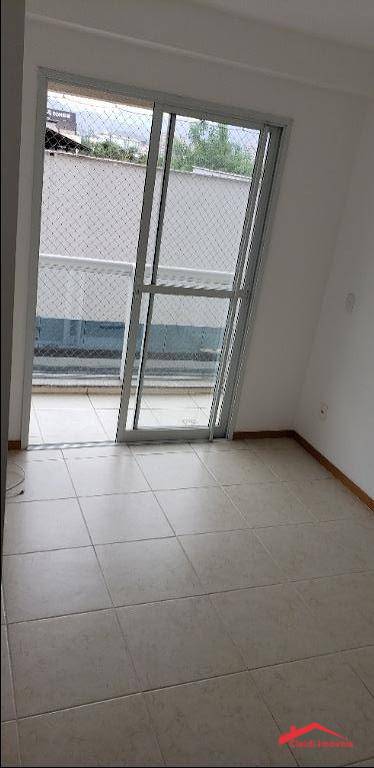 Apartamento para alugar com 2 quartos, 60m² - Foto 13