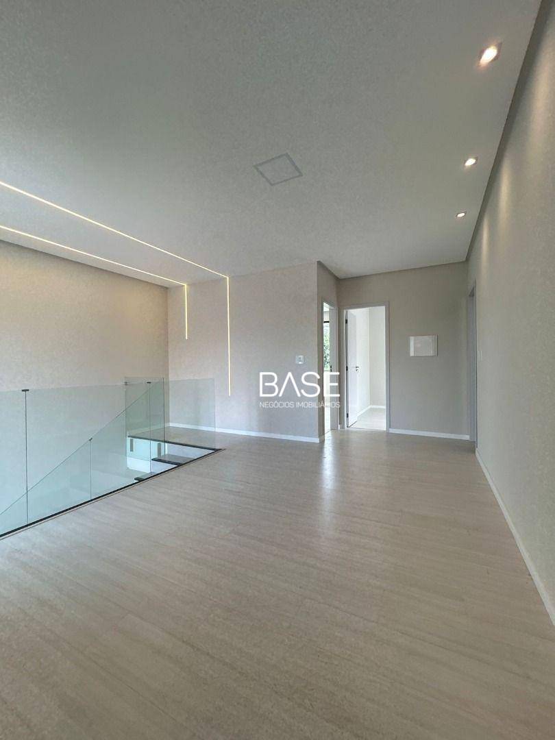 Casa, 3 quartos, 187 m² - Foto 4