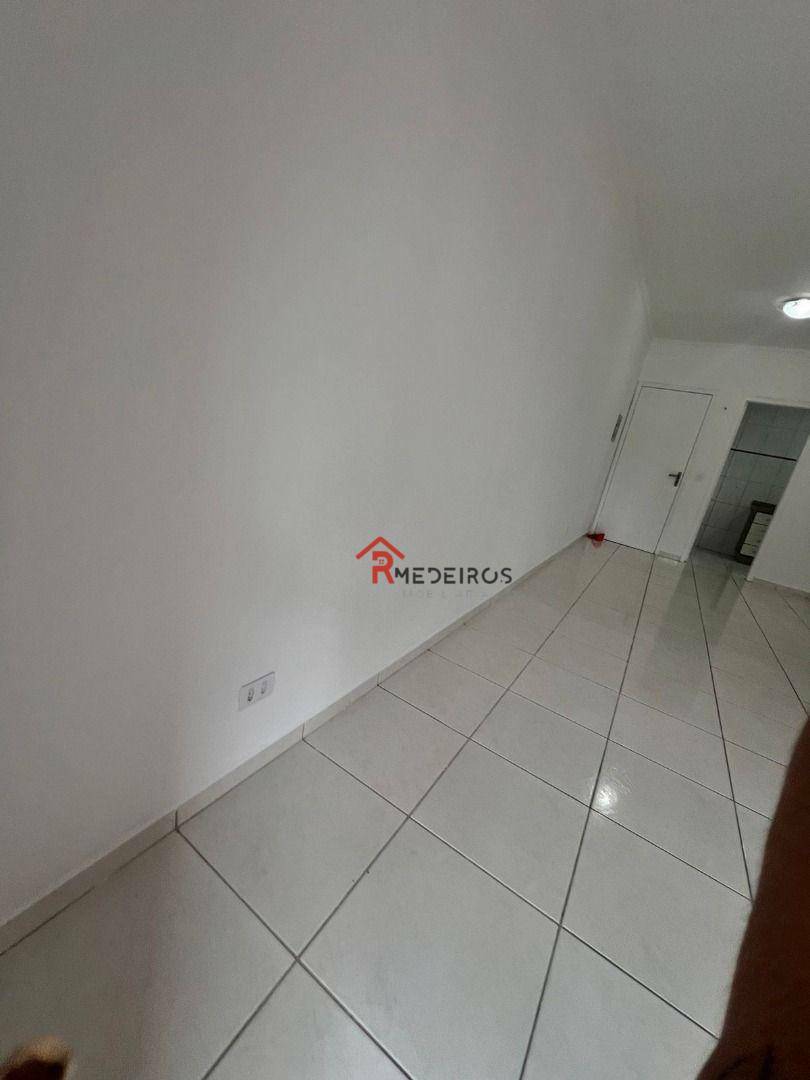 Apartamento à venda com 2 quartos, 102m² - Foto 4