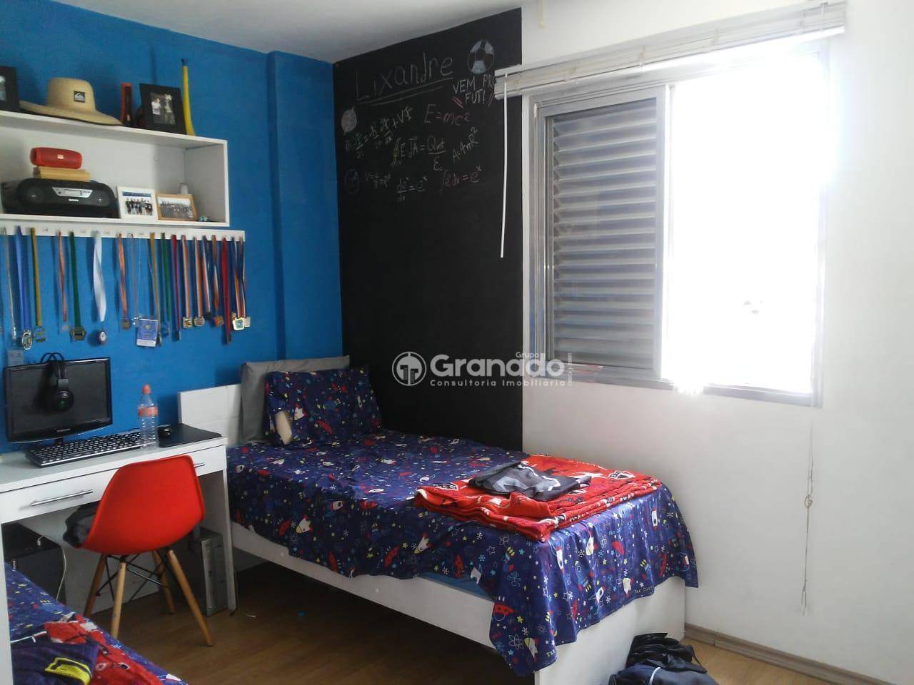 Apartamento à venda com 2 quartos, 65m² - Foto 19