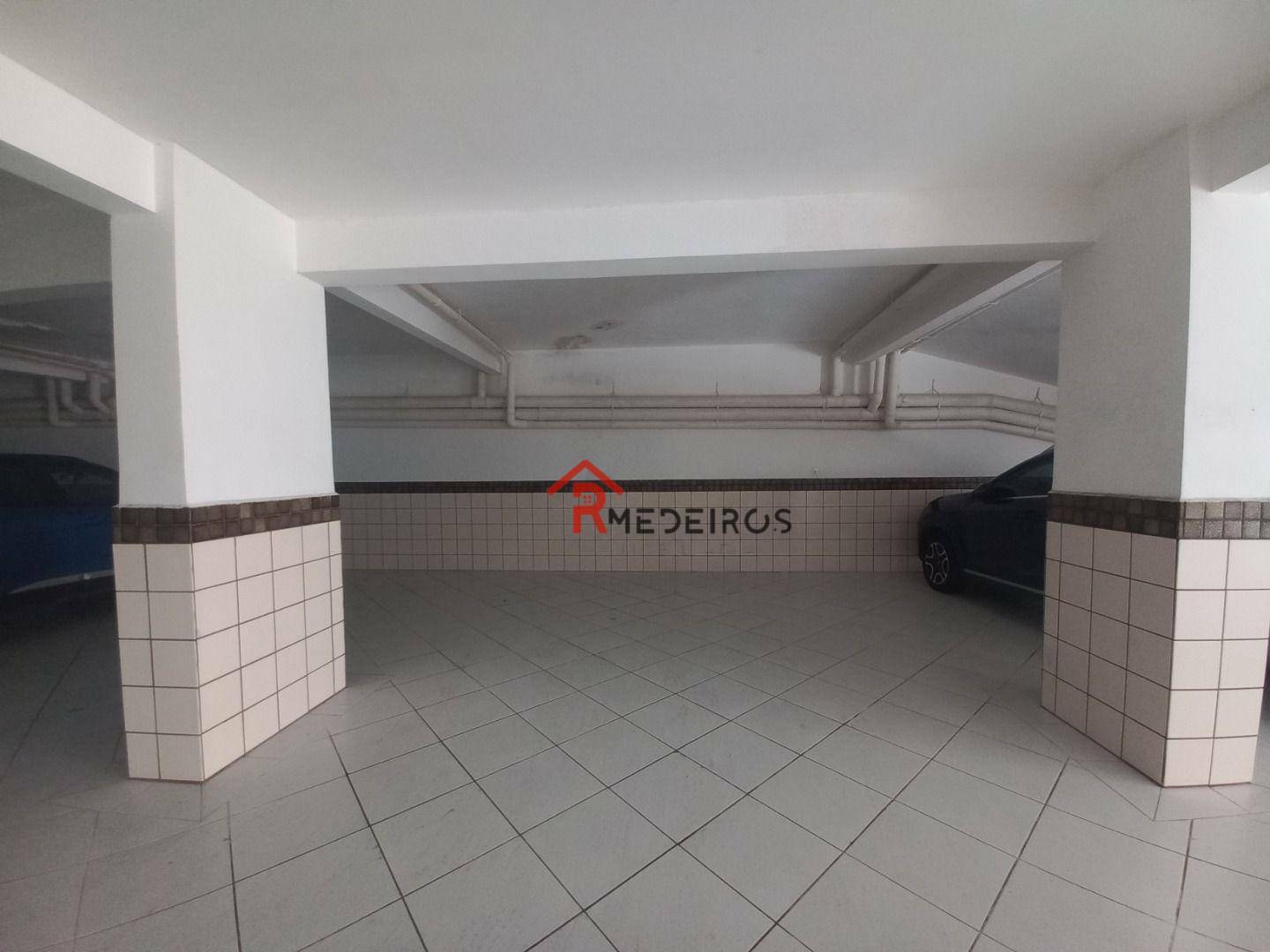 Apartamento à venda com 3 quartos, 131m² - Foto 23