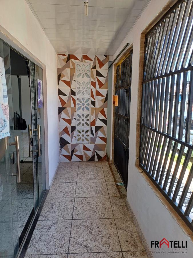 Casa à venda com 3 quartos, 200m² - Foto 4