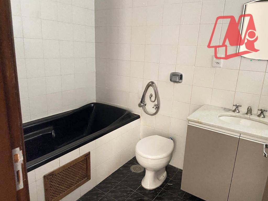 Apartamento à venda com 3 quartos, 97m² - Foto 13