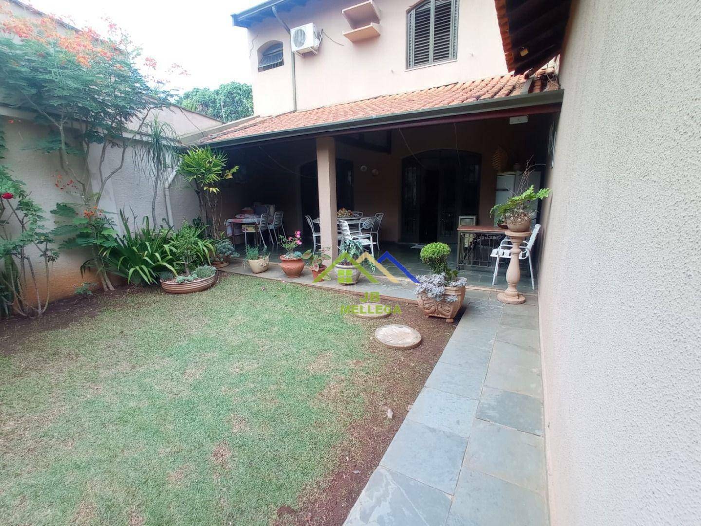 Sobrado à venda com 3 quartos, 298m² - Foto 56