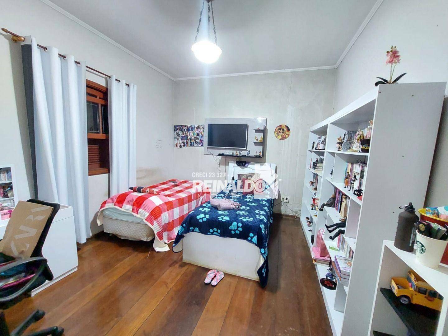 Casa à venda com 2 quartos, 217m² - Foto 6