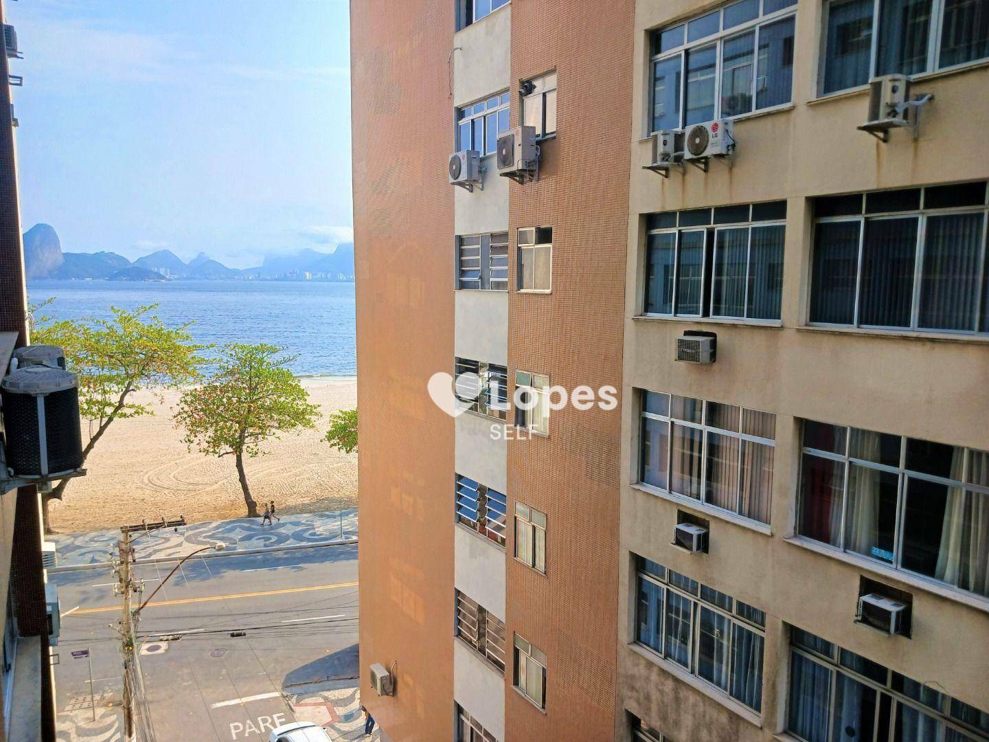 Apartamento à venda com 3 quartos, 119m² - Foto 2