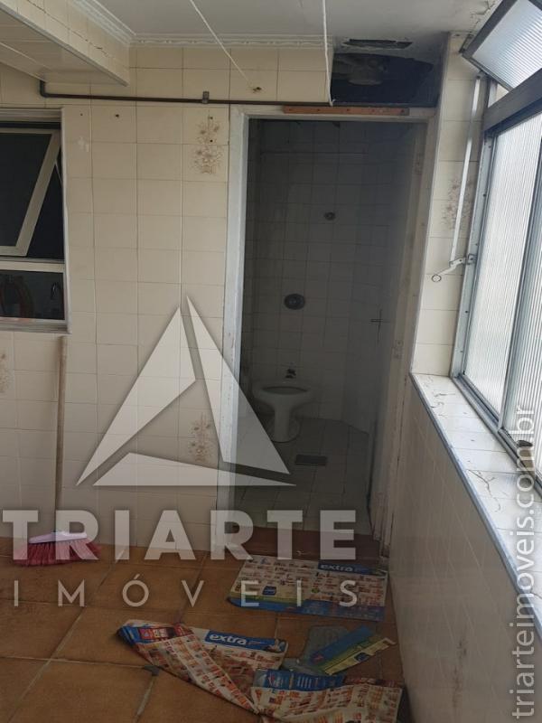 Sobrado à venda com 3 quartos, 220m² - Foto 9