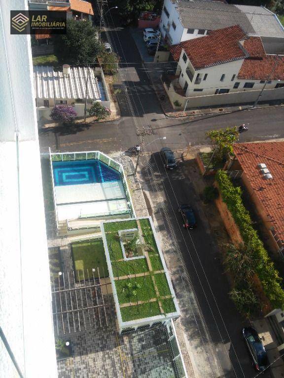 Apartamento para alugar com 2 quartos, 67m² - Foto 12
