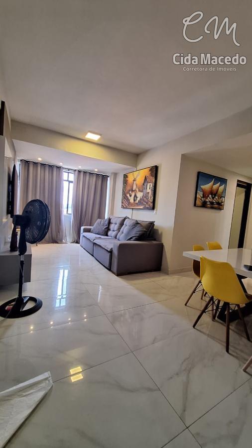 Apartamento à venda com 2 quartos, 64m² - Foto 3