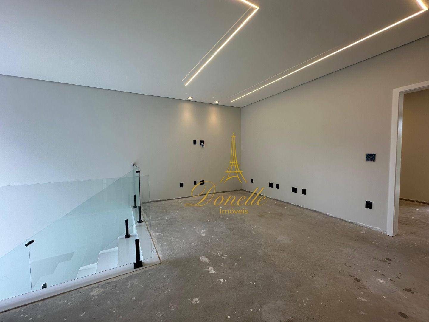 Sobrado à venda com 3 quartos, 300m² - Foto 43