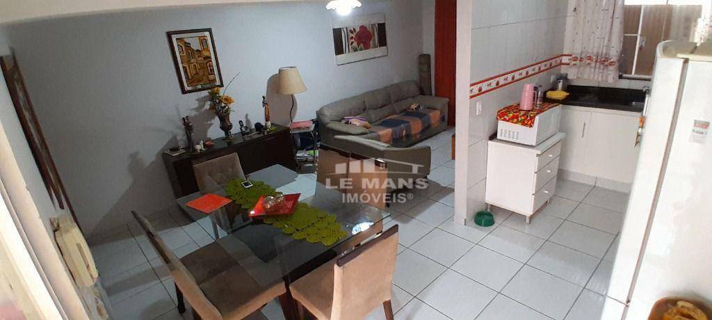 Casa à venda com 3 quartos, 115m² - Foto 4