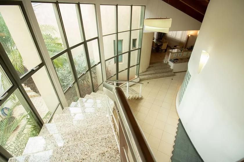 Casa de Condomínio à venda com 4 quartos, 680m² - Foto 10