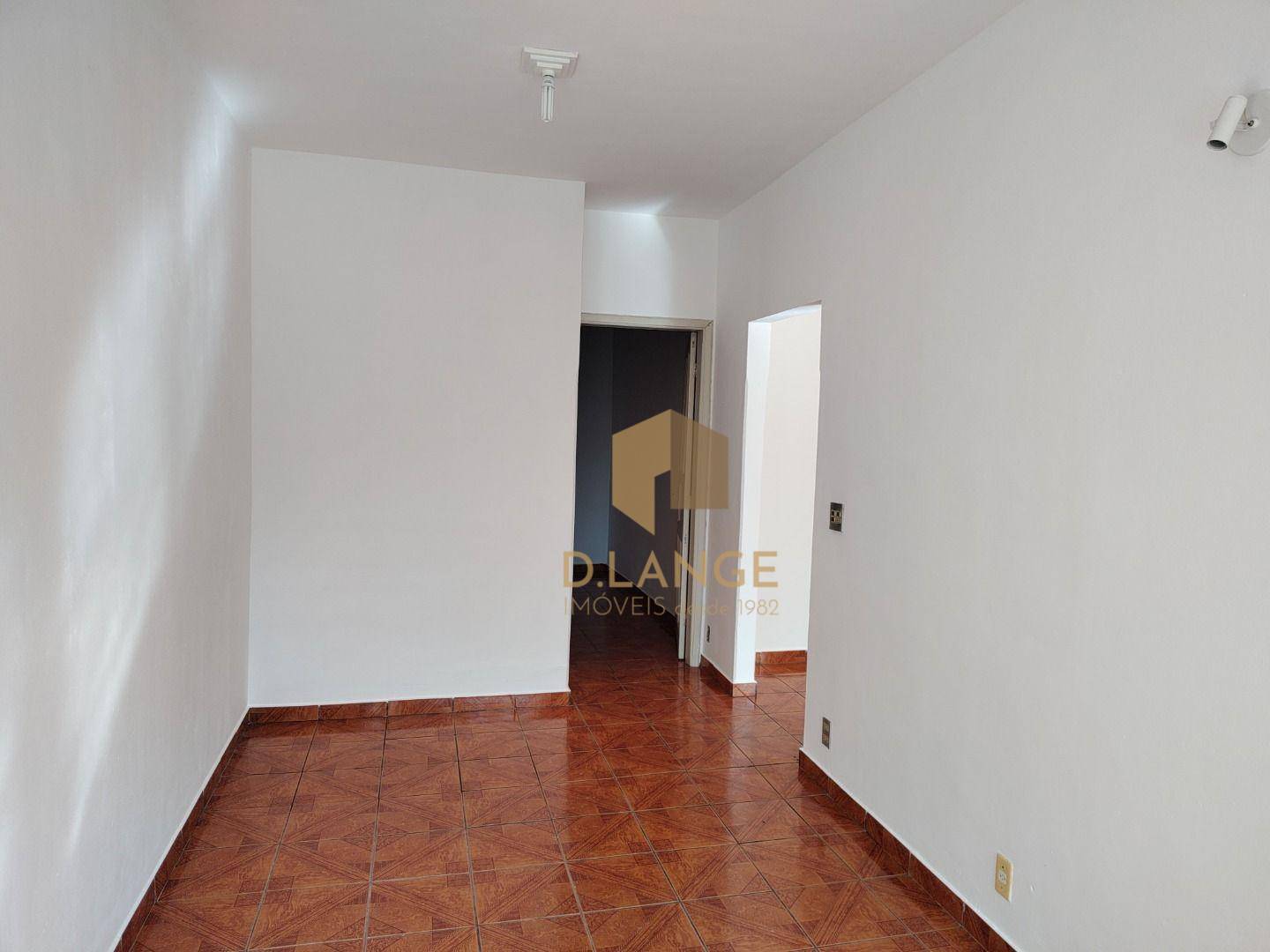 Casa para alugar com 3 quartos, 100m² - Foto 6