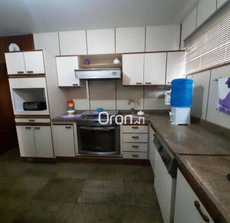 Apartamento à venda com 3 quartos, 156m² - Foto 5