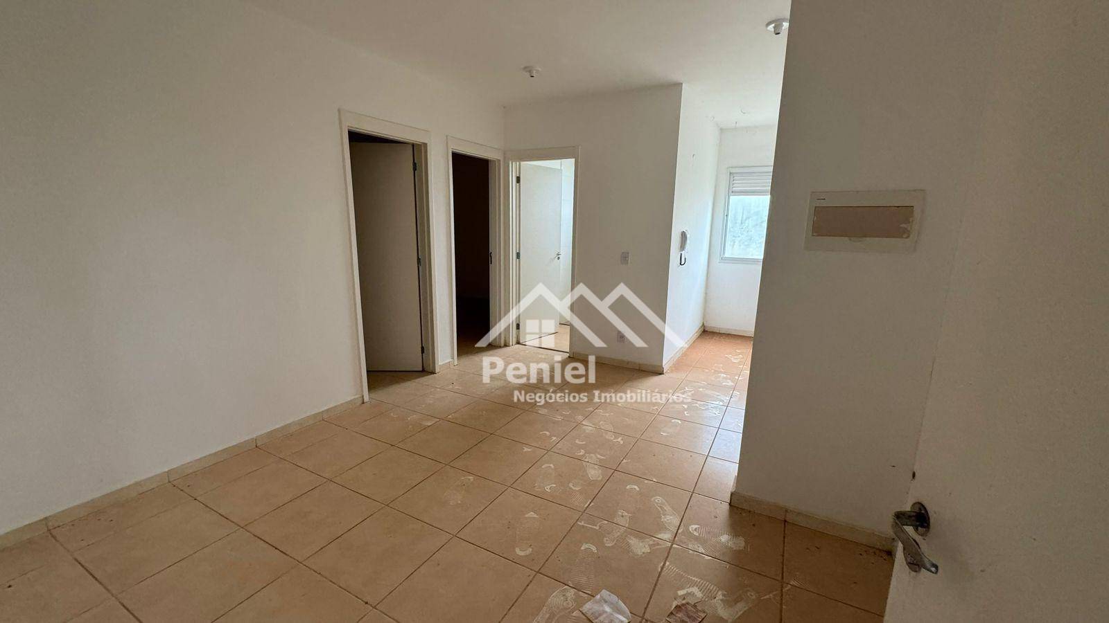 Apartamento à venda com 2 quartos, 43m² - Foto 2