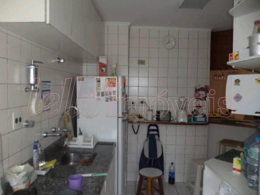 Apartamento para alugar com 2 quartos, 74m² - Foto 9