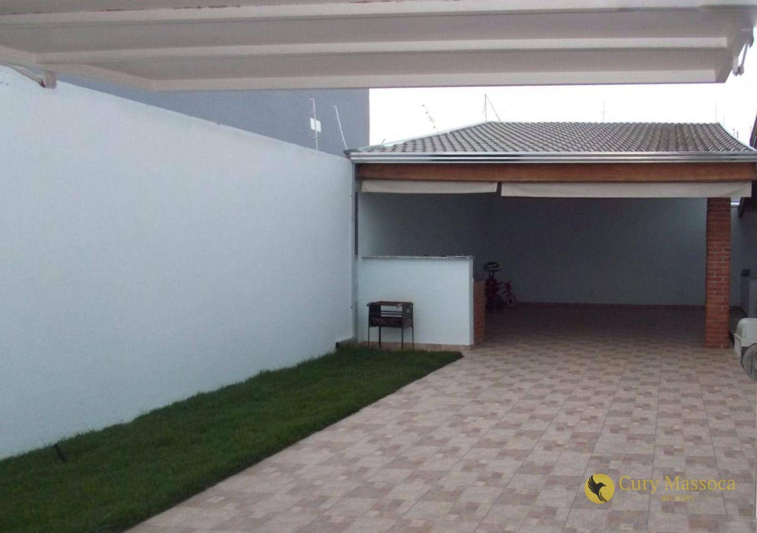 Casa à venda com 3 quartos, 210m² - Foto 5