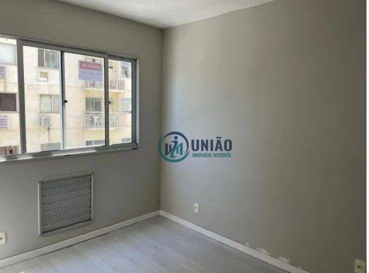 Apartamento à venda com 2 quartos, 68m² - Foto 4