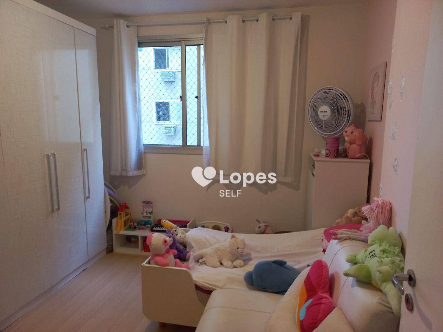 Apartamento à venda com 2 quartos, 75m² - Foto 7