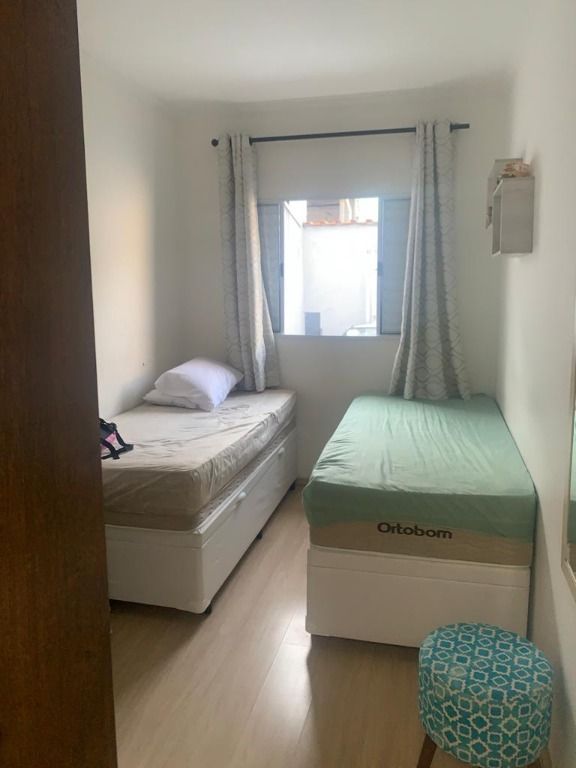 Casa à venda com 2 quartos, 70m² - Foto 15