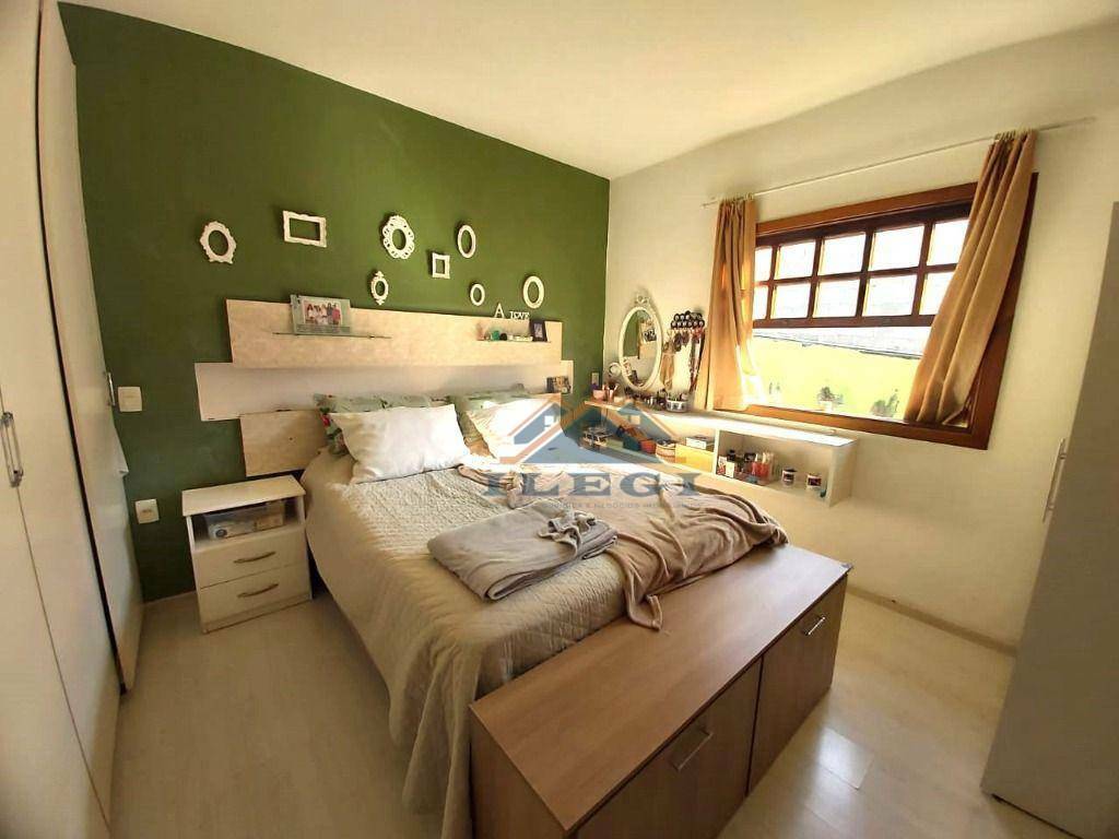 Casa de Condomínio à venda com 5 quartos, 350m² - Foto 28