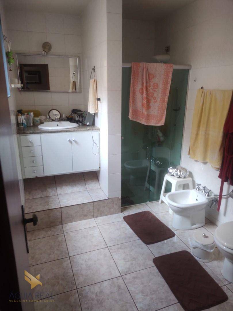 Sobrado à venda com 5 quartos, 390m² - Foto 10