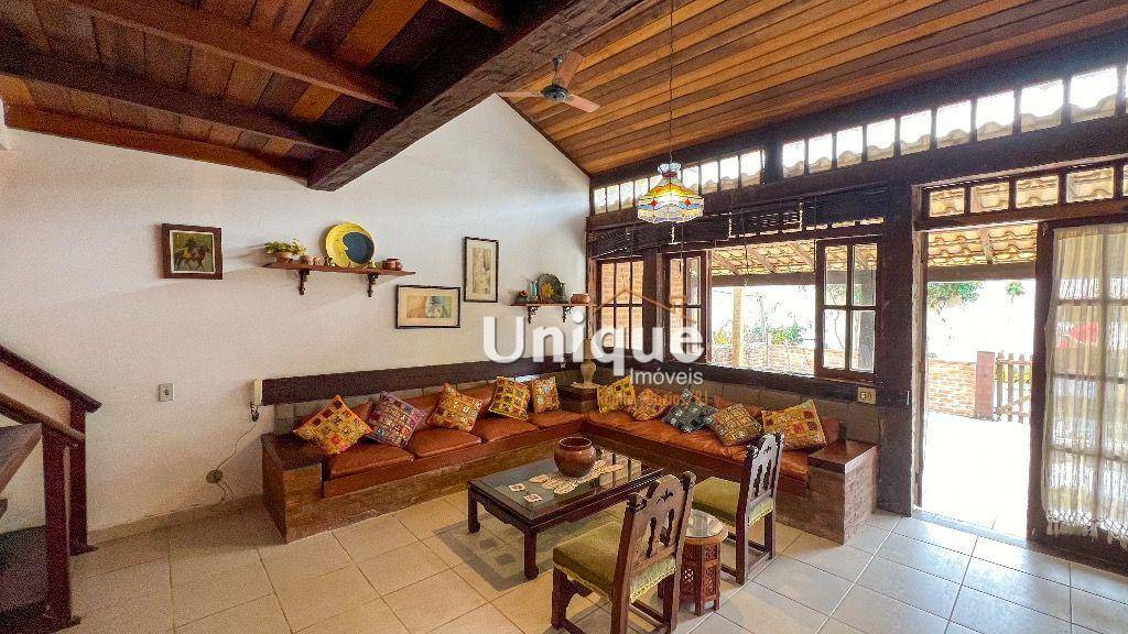 Casa de Condomínio à venda com 5 quartos, 234m² - Foto 16