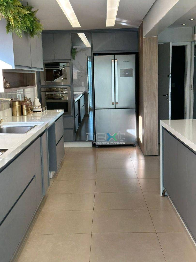 Apartamento à venda com 4 quartos, 144m² - Foto 4