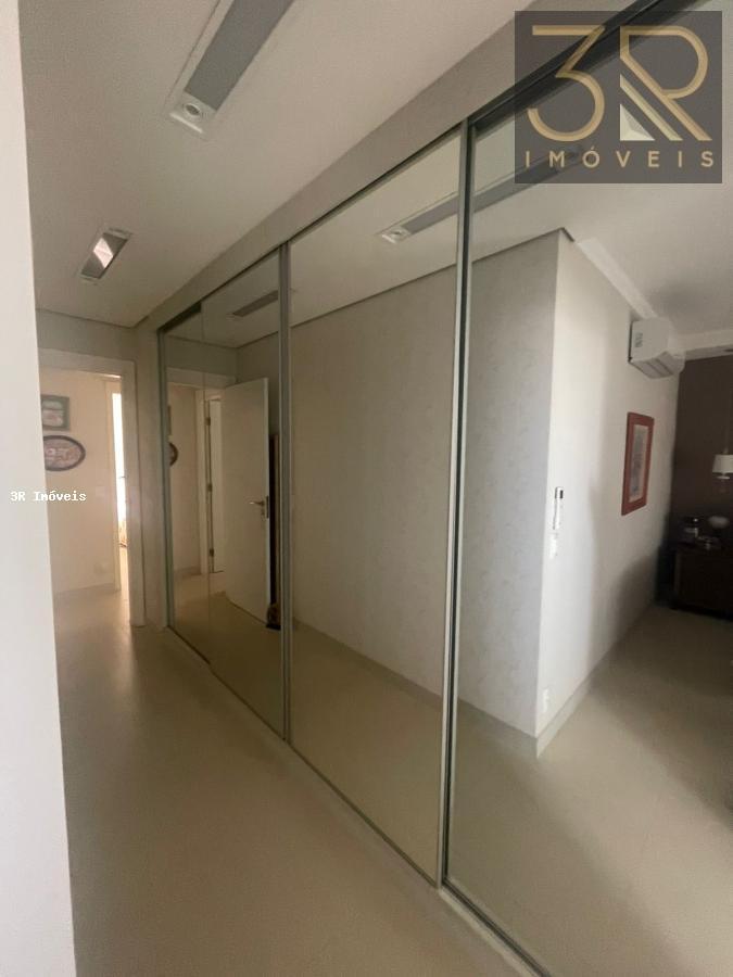 Apartamento à venda com 3 quartos, 156m² - Foto 34