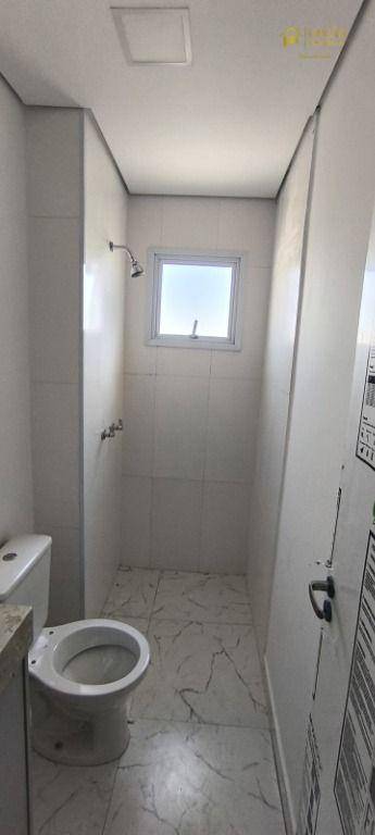 Apartamento à venda e aluguel com 2 quartos, 74m² - Foto 5