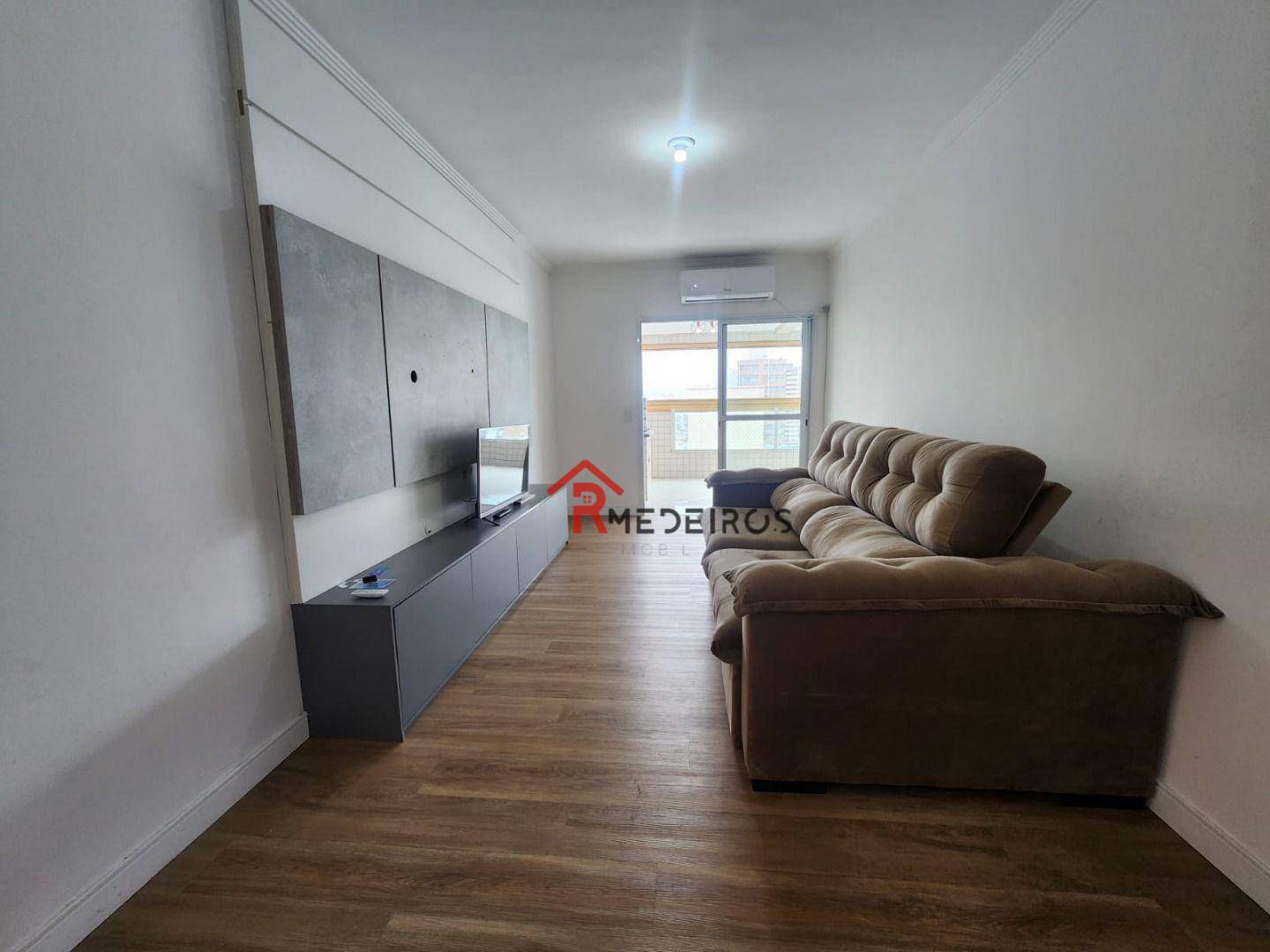 Apartamento à venda com 3 quartos, 116m² - Foto 4