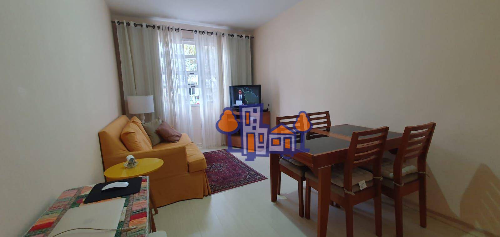 Apartamento à venda com 2 quartos, 70m² - Foto 2