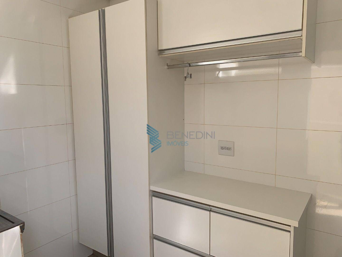 Casa de Condomínio à venda com 3 quartos, 306m² - Foto 15