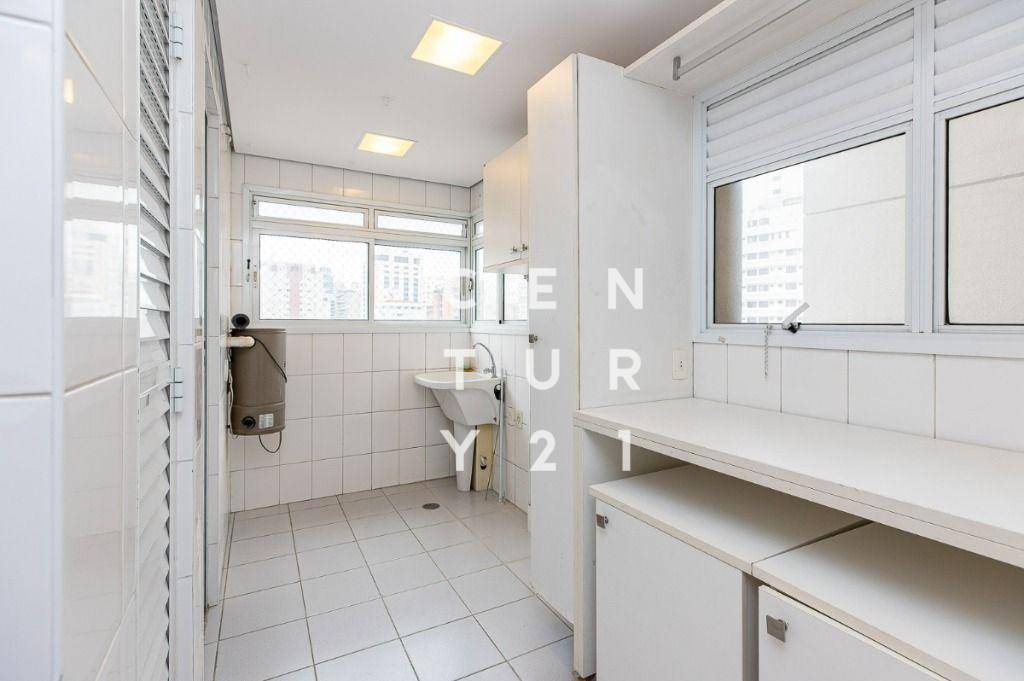 Apartamento à venda com 3 quartos, 190m² - Foto 35