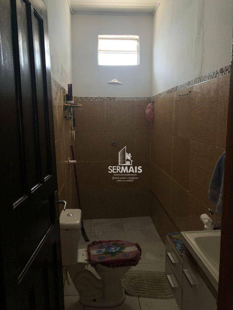 Casa à venda com 2 quartos, 250m² - Foto 9