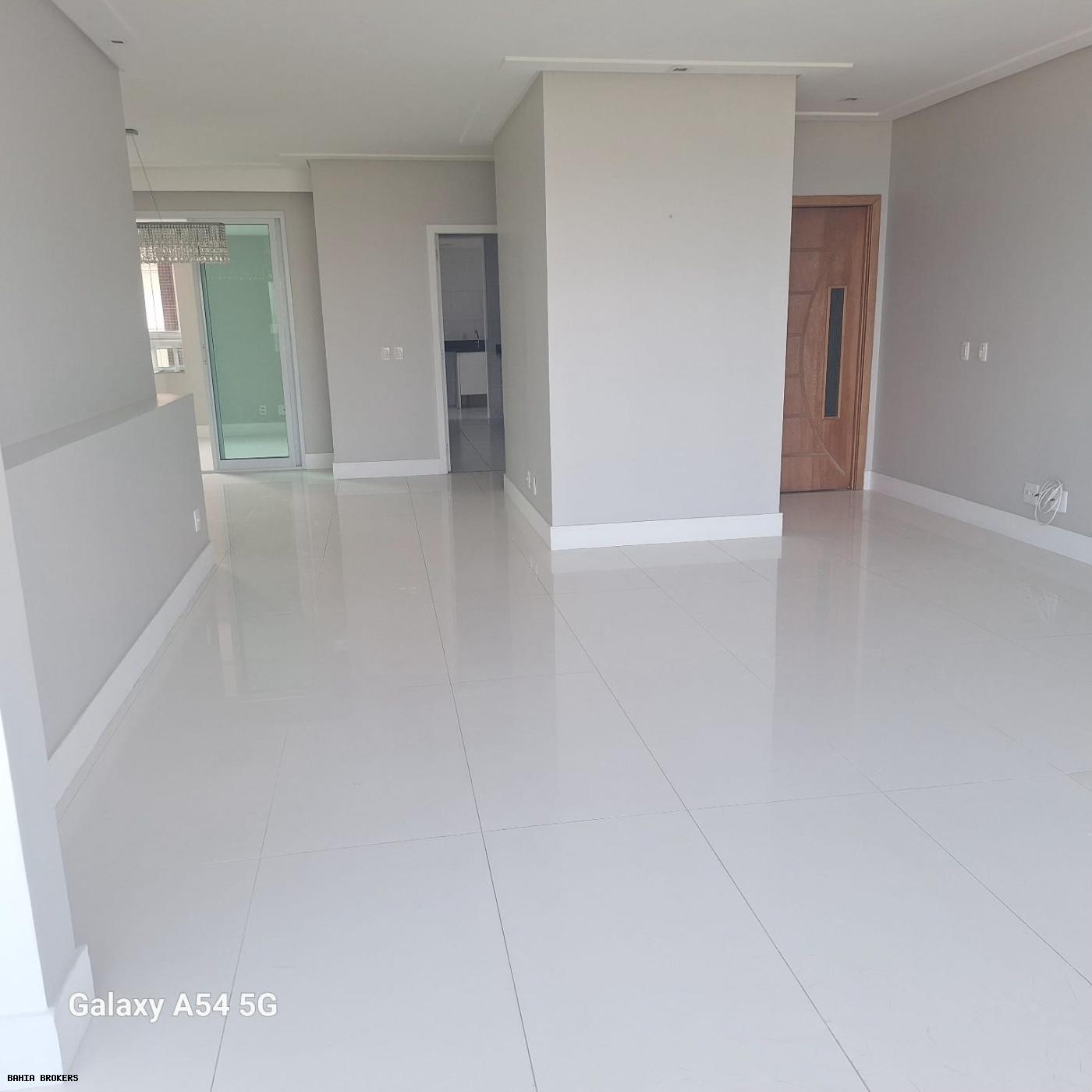 Apartamento para alugar com 4 quartos, 180m² - Foto 10