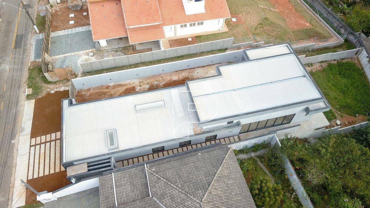 Casa de Condomínio à venda com 3 quartos, 375m² - Foto 40