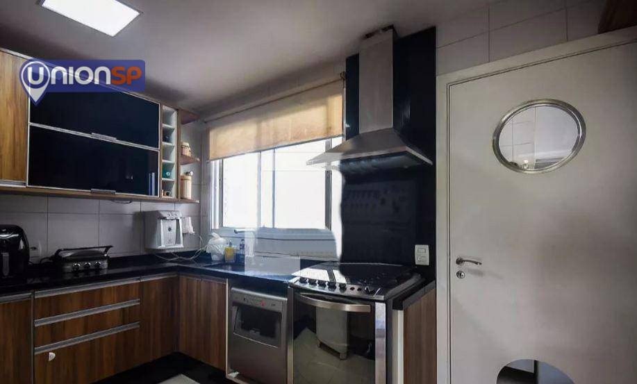 Apartamento à venda com 3 quartos, 128m² - Foto 11