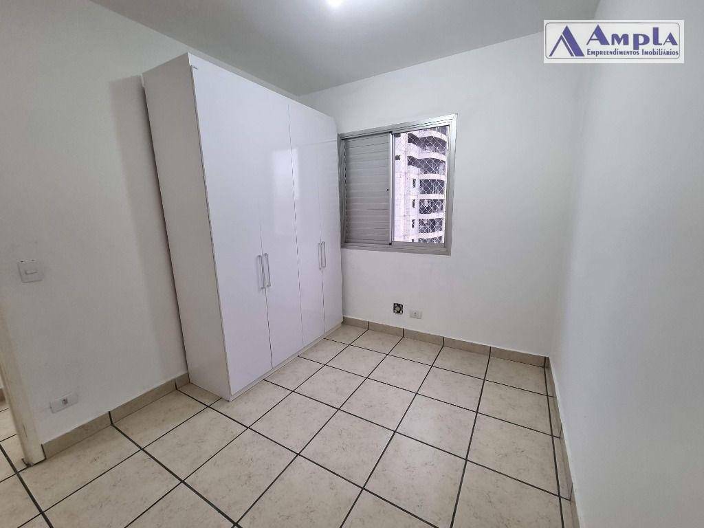 Apartamento à venda com 3 quartos, 70m² - Foto 13