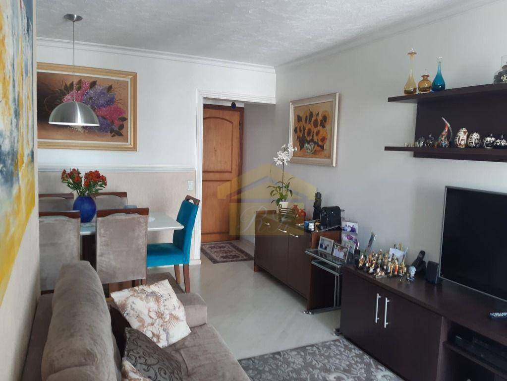 Apartamento à venda com 3 quartos, 80m² - Foto 4